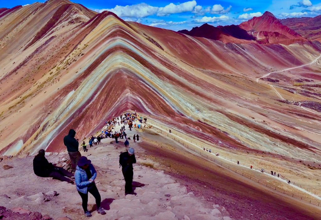 RAINBOWMOUNTAIN-TOUR