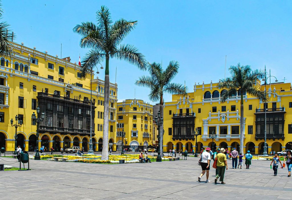 ozzie-travelperu-lima